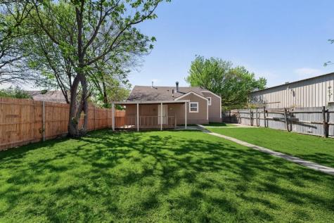102 S Tillery Avenue Dallas TX 75211