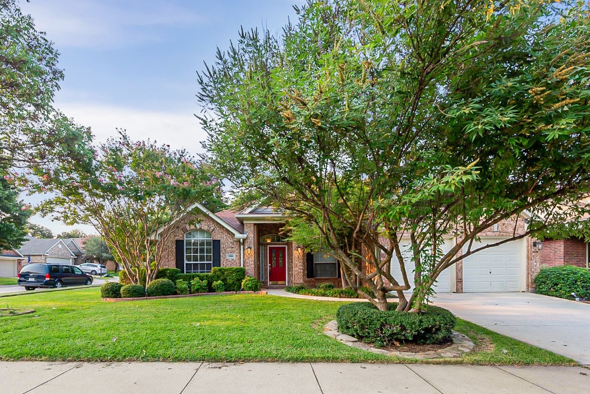 2000 Brianna Lane Arlington TX 76001