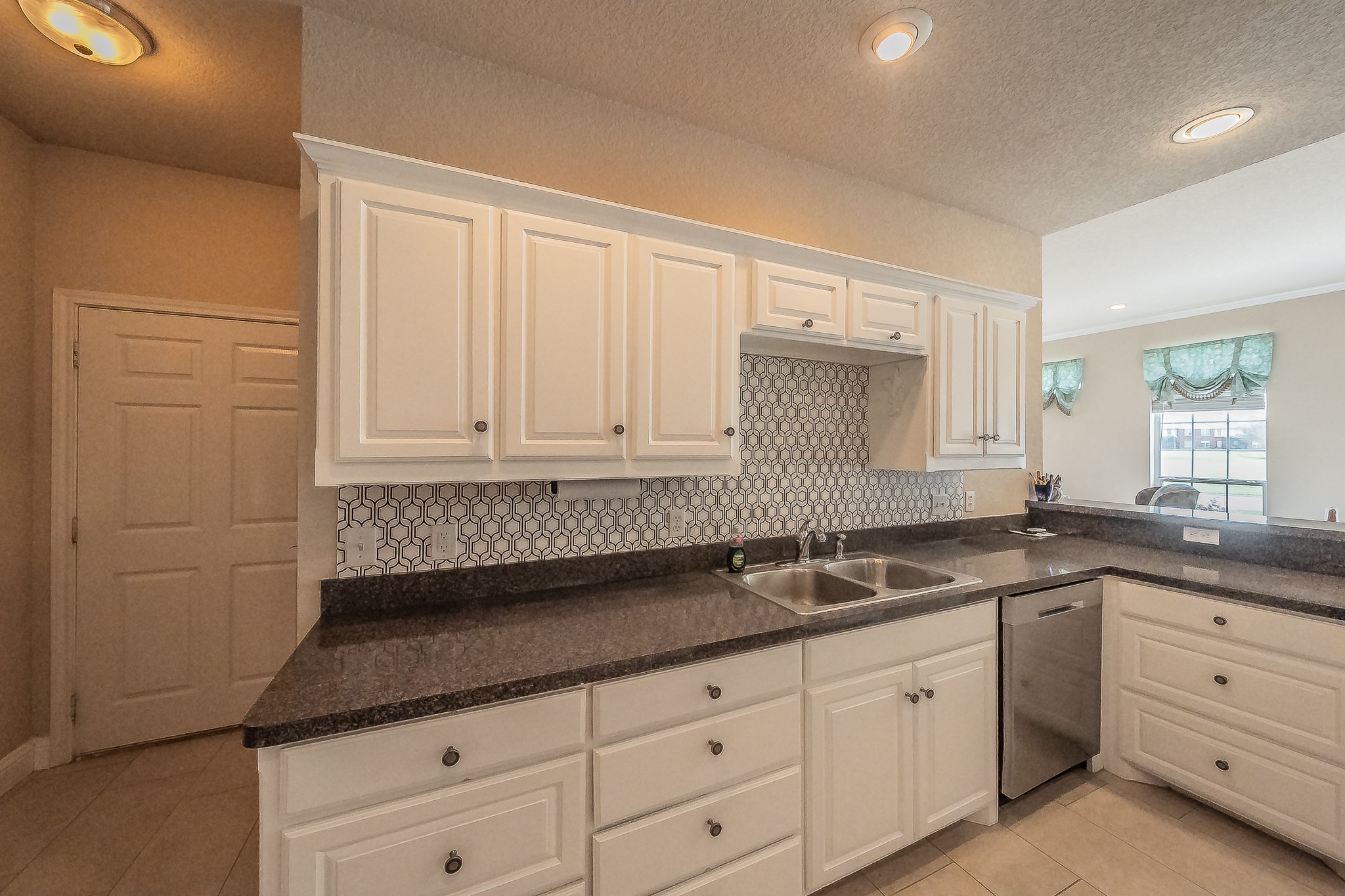 501 S Old Betsy Road Keene TX 76059