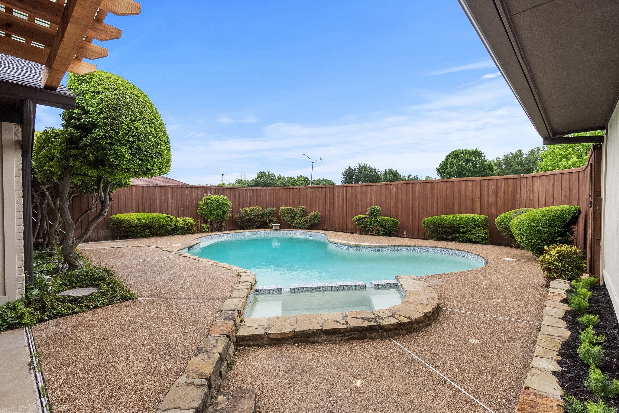 7220 Canongate Drive Dallas TX 75248