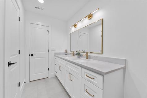 7220 Canongate Drive Dallas TX 75248