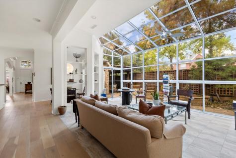 7048 Spruce Creek Lane Dallas TX 75252