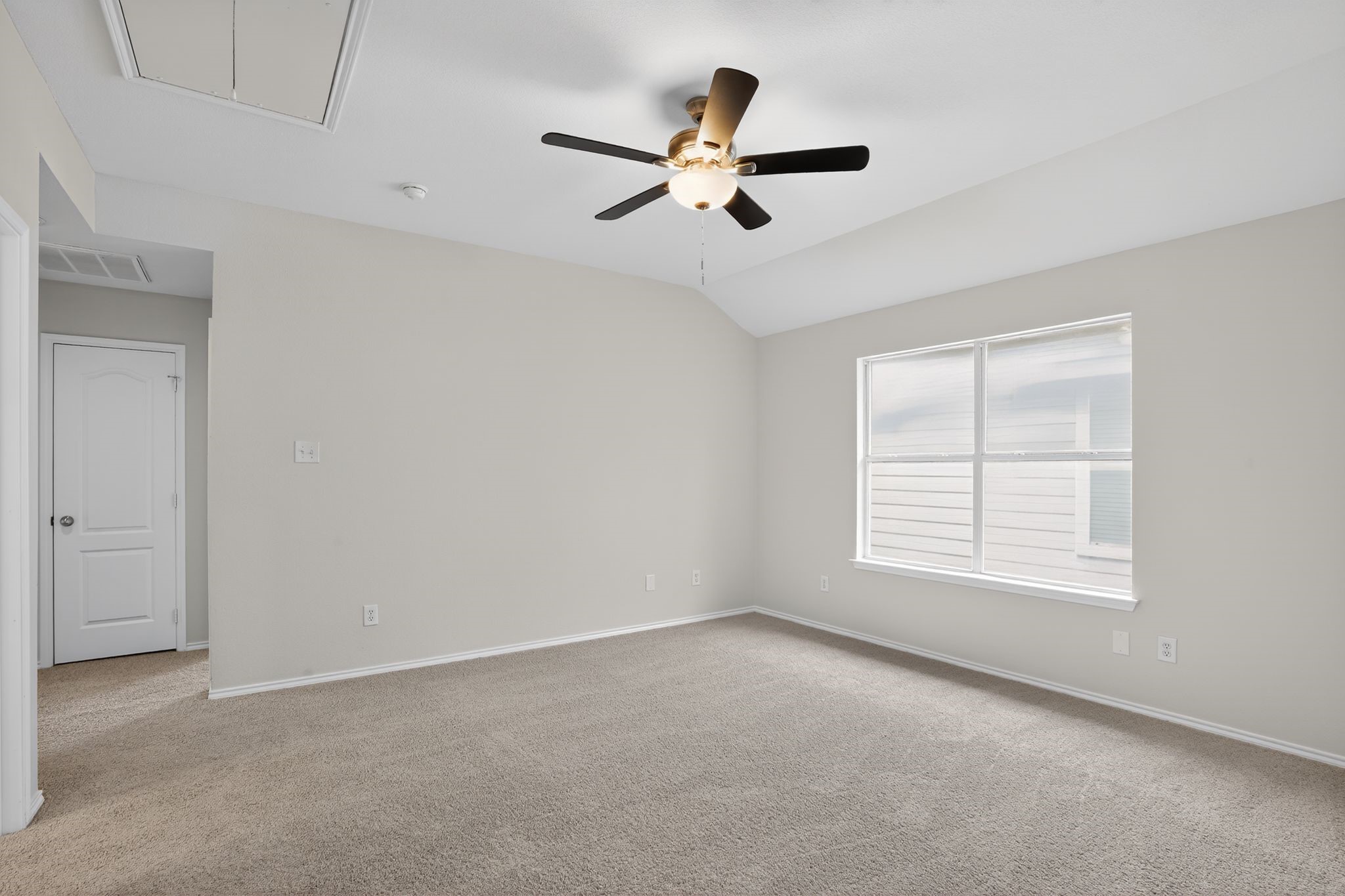649 Nemitz Street Crowley TX 76036
