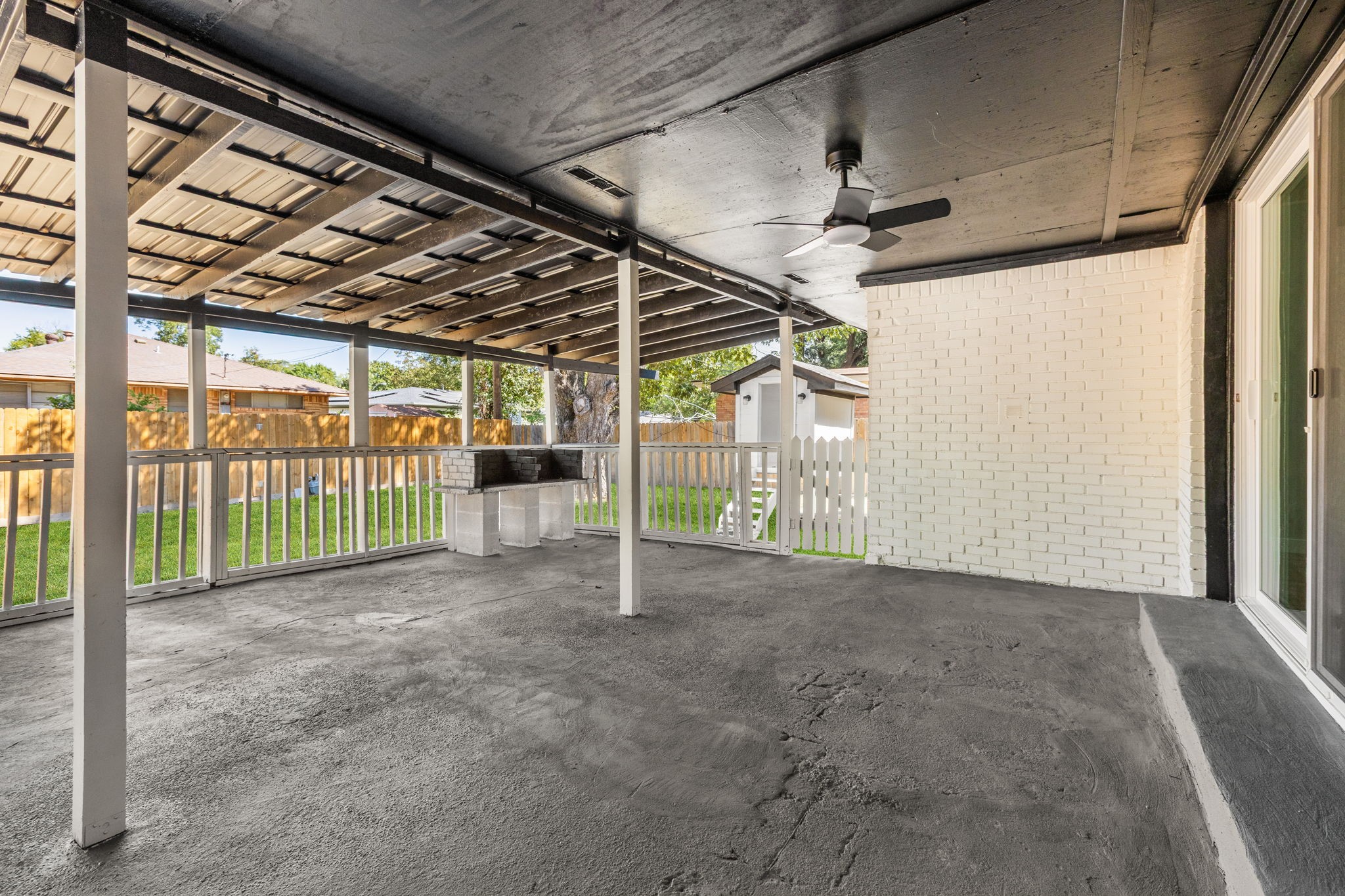 811 Tarryall Drive Dallas TX 75224