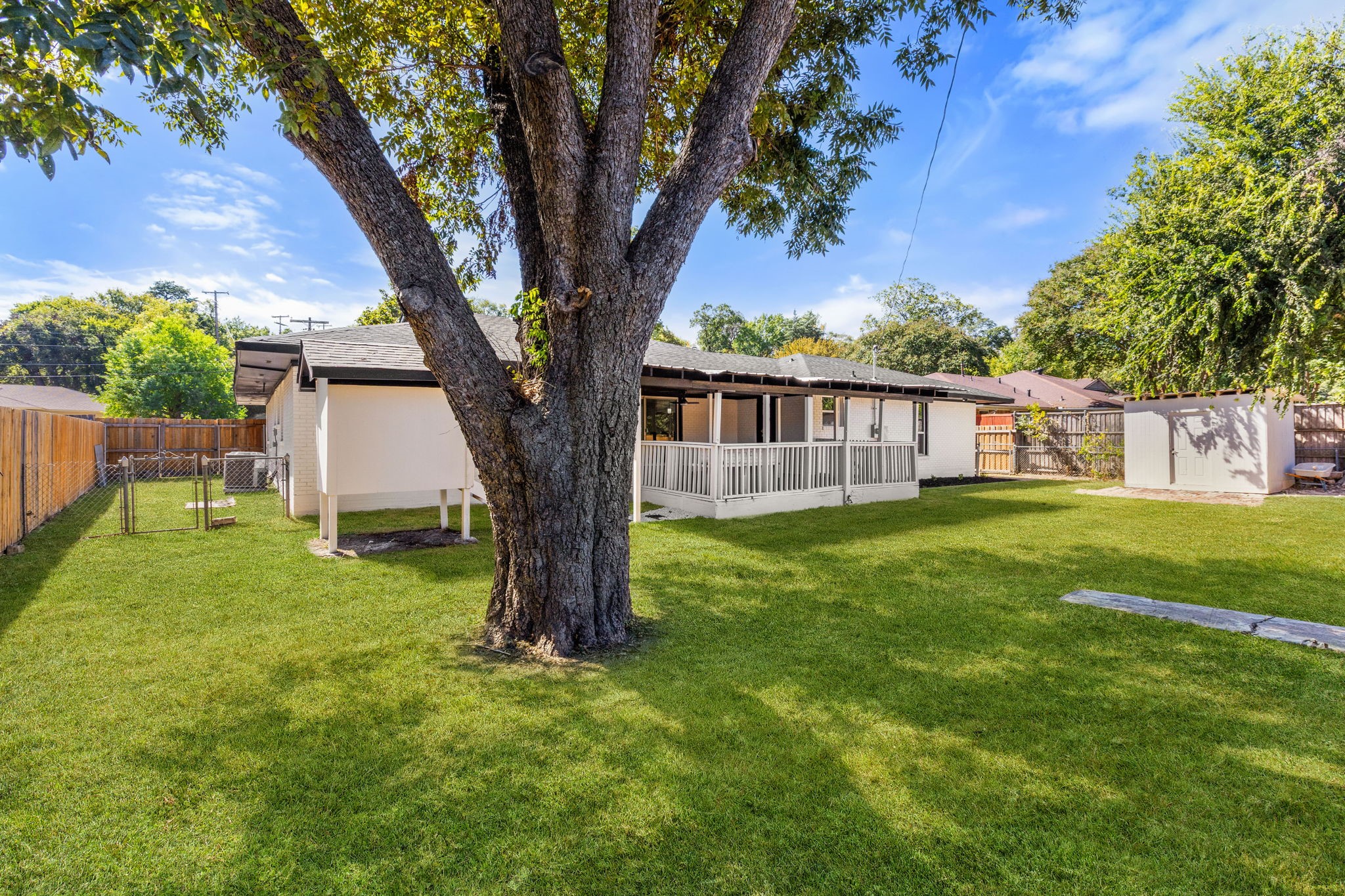 811 Tarryall Drive Dallas TX 75224