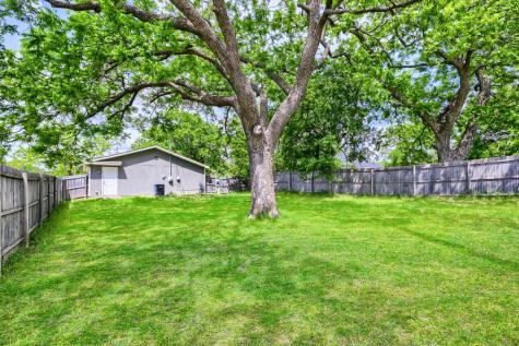 426 E Monterey Street Denison TX 75021