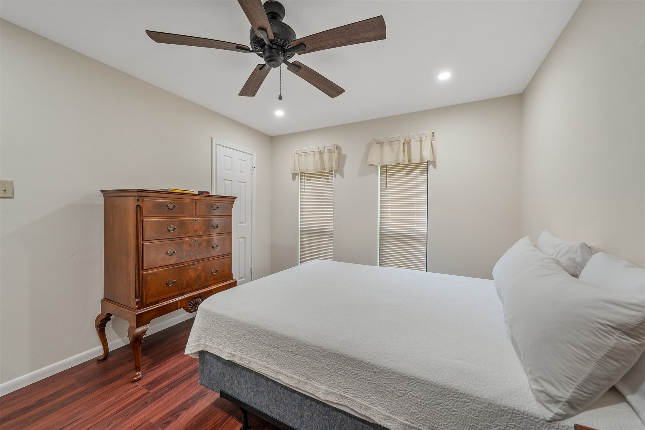 4913 Pine Knoll Tyler TX 75703