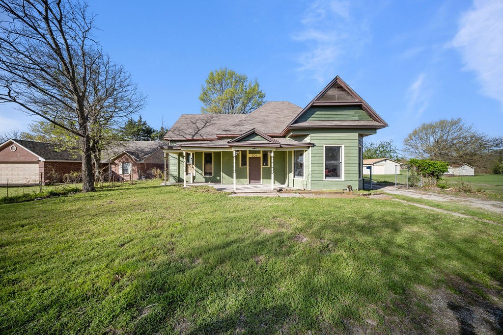 501 S Boyce Drive Garrett TX 75119