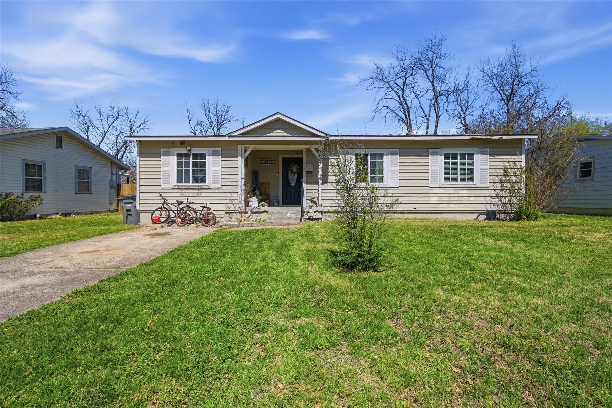 2647 Hearthstone Drive Farmers Branch TX 75234