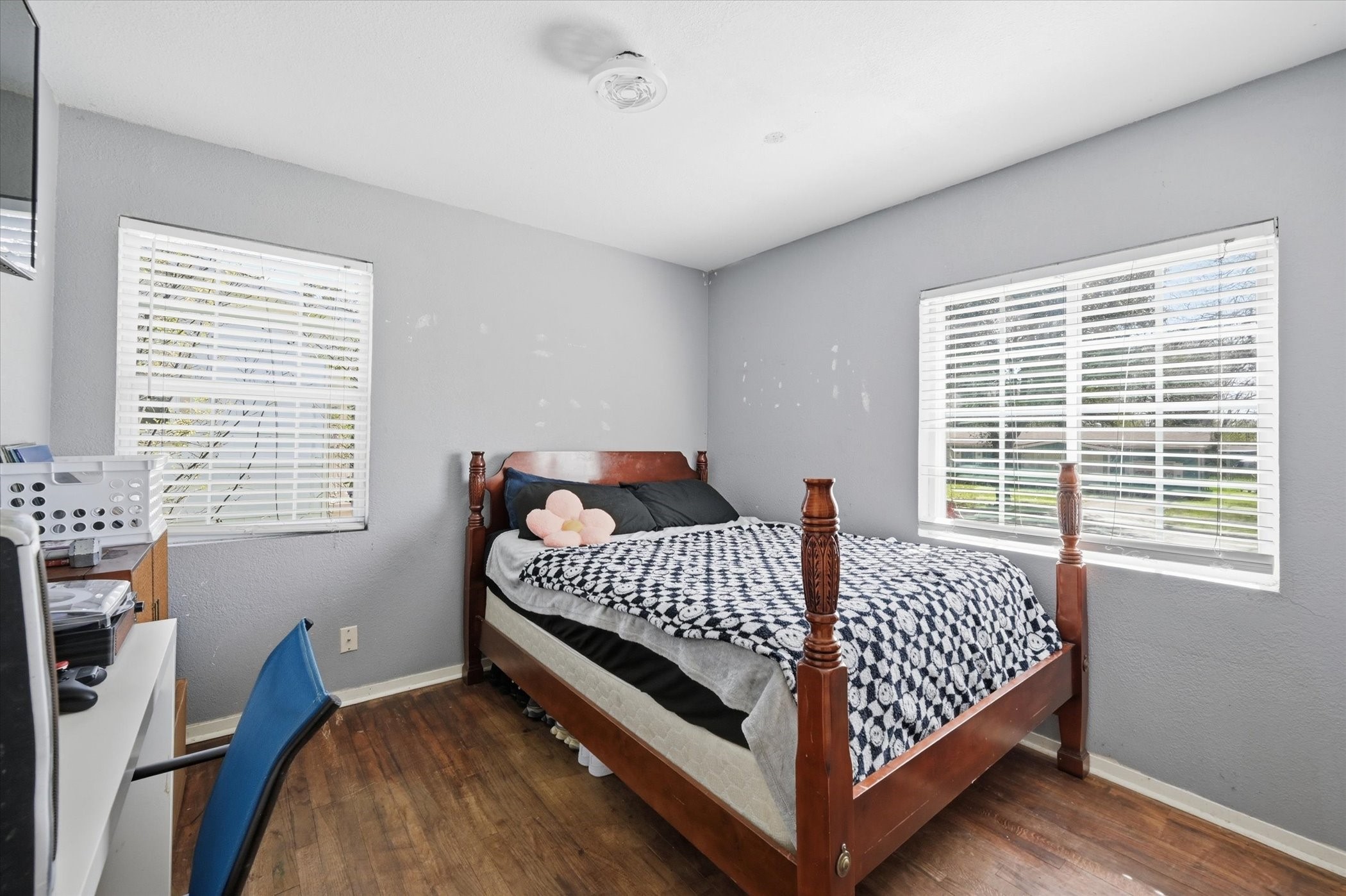 2647 Hearthstone Drive Farmers Branch TX 75234
