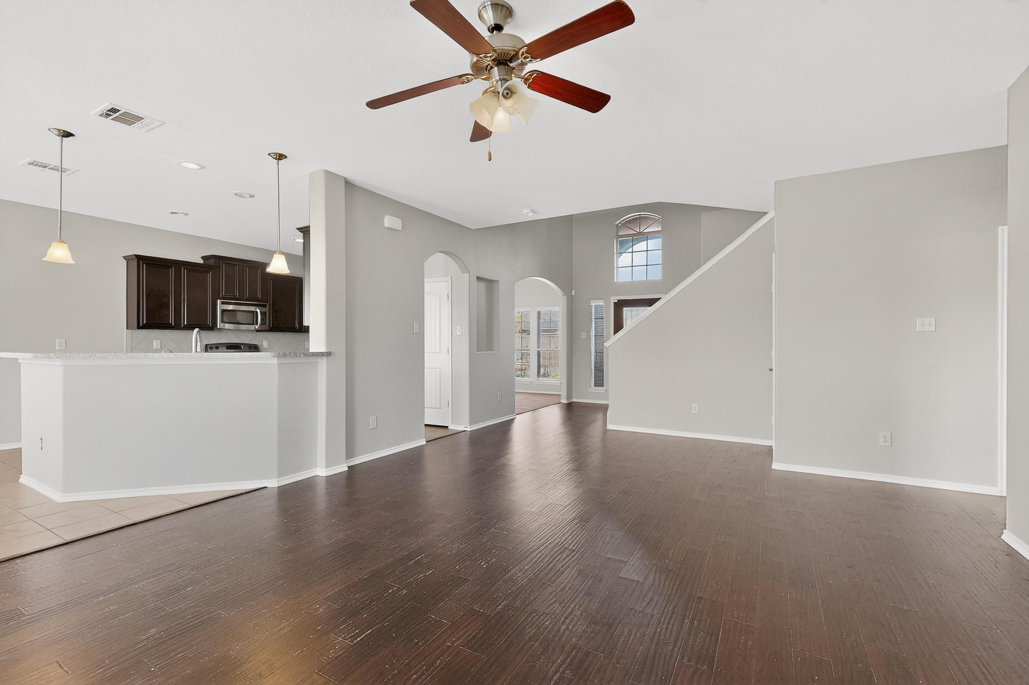 228 Bob White Drive Red Oak TX 75154