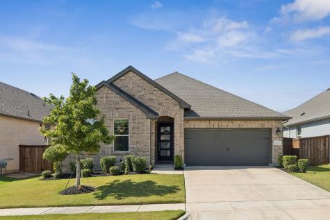 4105 Silver Spur Court Aubrey TX 76227