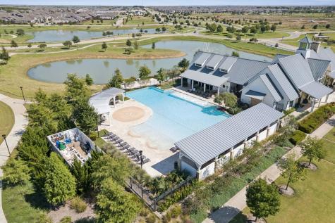 4105 Silver Spur Court Aubrey TX 76227