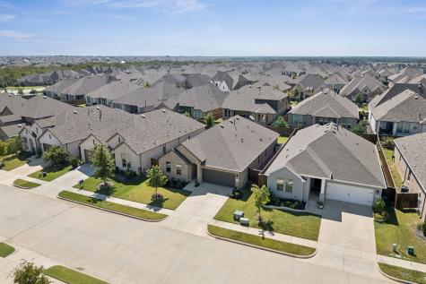 4105 Silver Spur Court Aubrey TX 76227