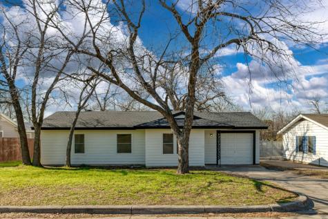 3617 Layton Avenue Haltom City TX 76117