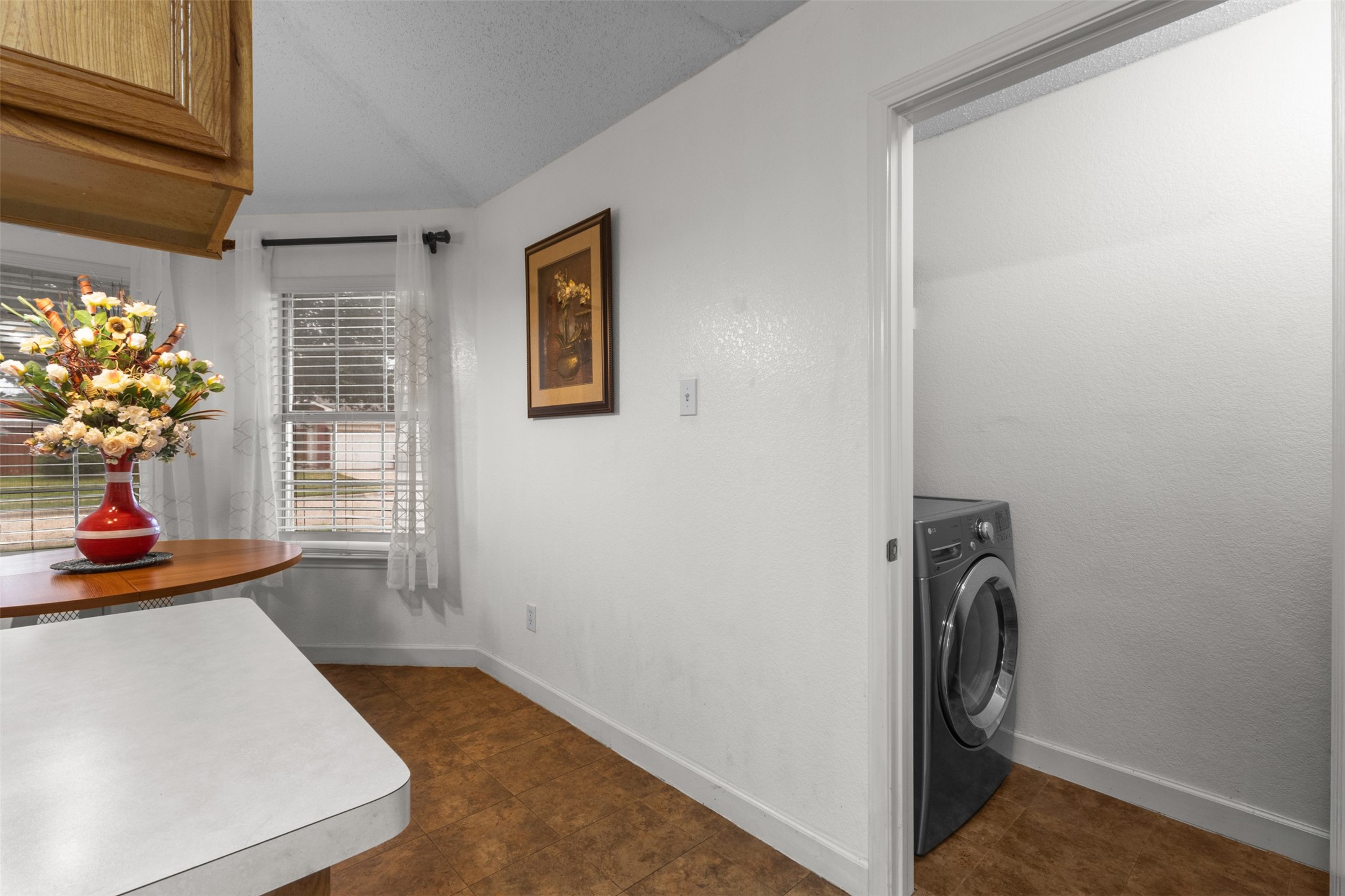 300 Comiskey Court Saginaw TX 76179