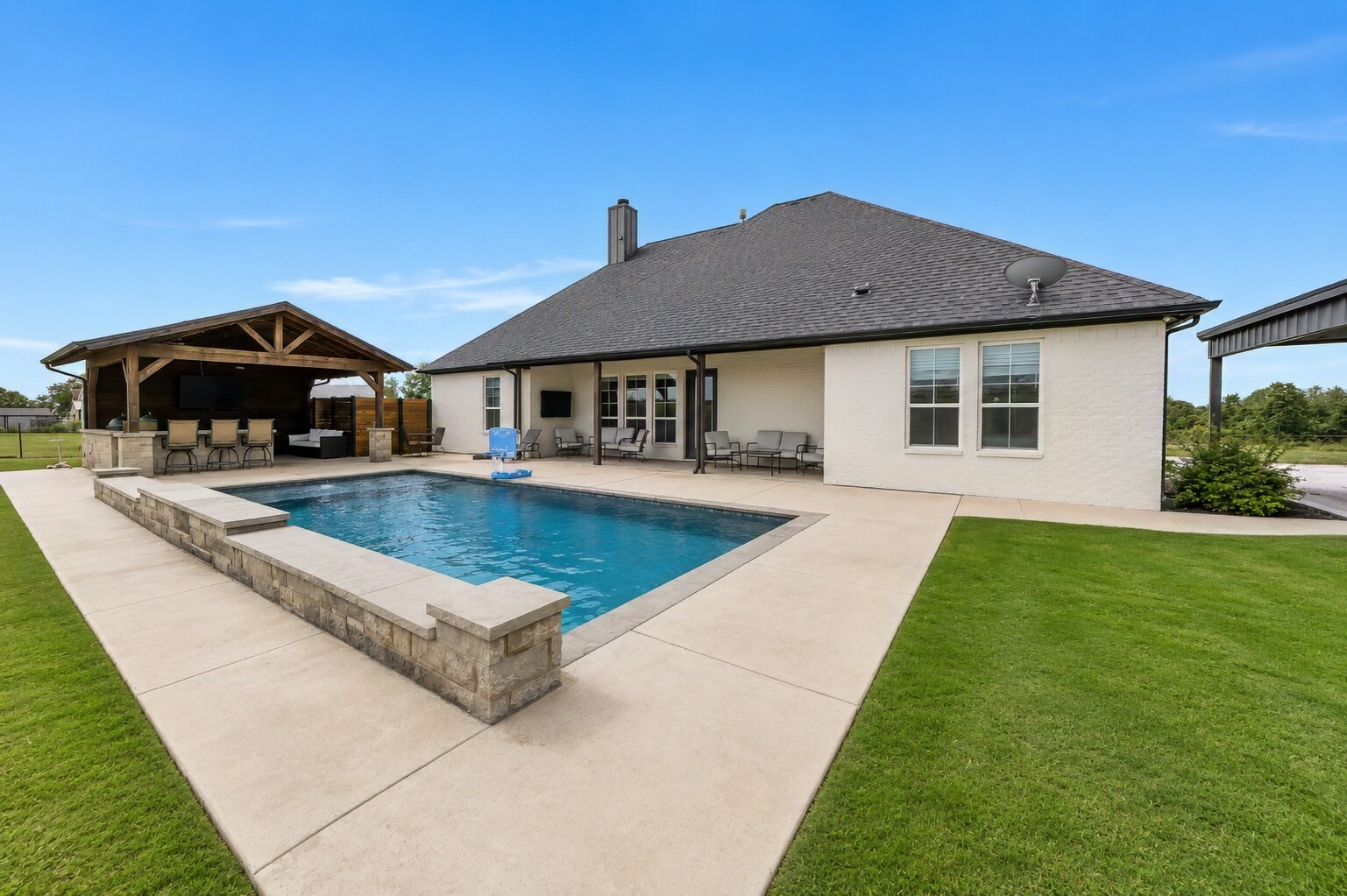 2433 Old Denton Highway Decatur TX 76234