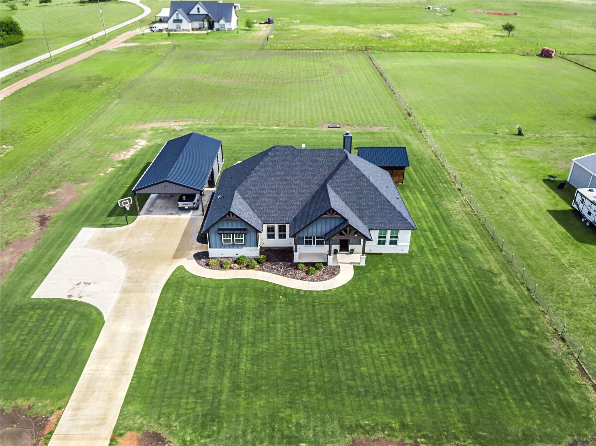 2433 Old Denton Highway Decatur TX 76234