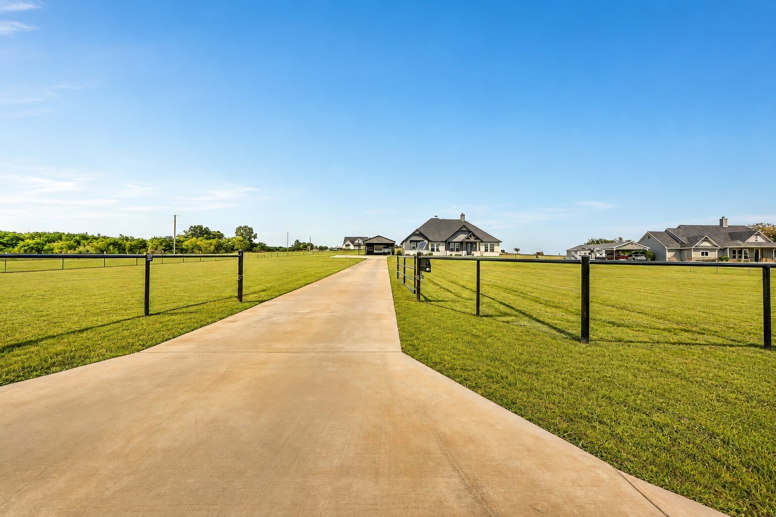 2433 Old Denton Highway Decatur TX 76234
