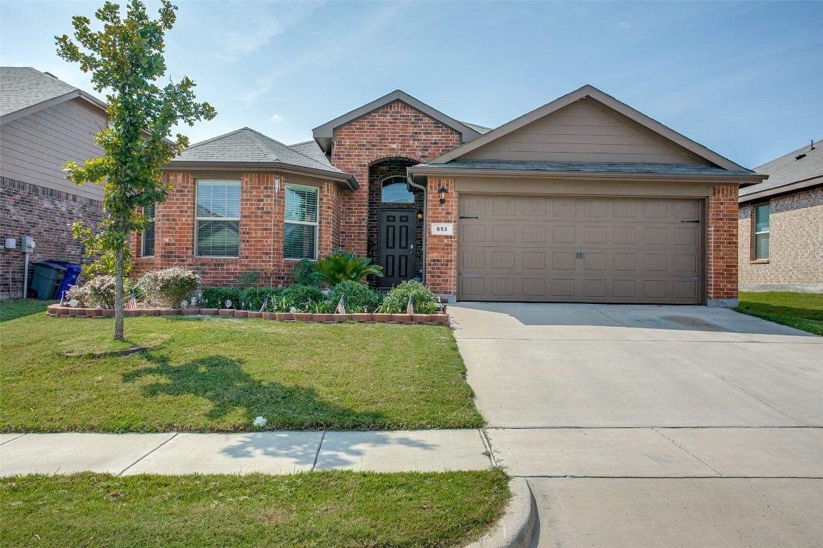 653 River Rock Drive Azle TX 76020