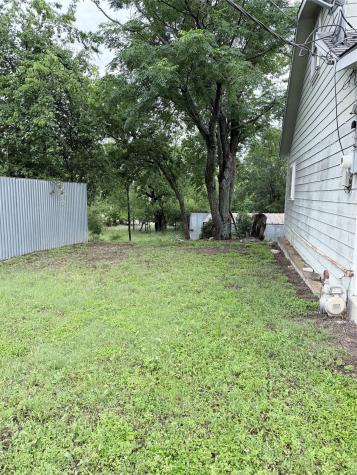 403 N Reagan Street Hamilton TX 76531