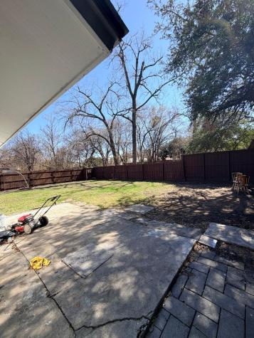 3834 Shadycreek Drive Garland TX 75042