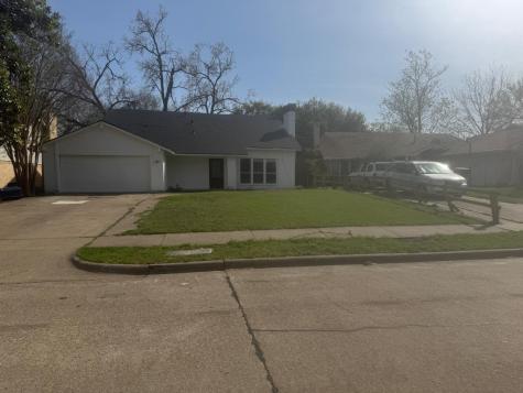 3834 Shadycreek Drive Garland TX 75042
