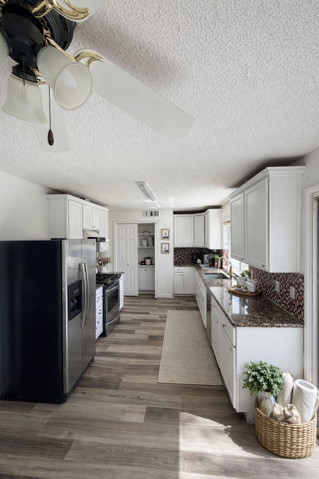 3834 Shadycreek Drive Garland TX 75042