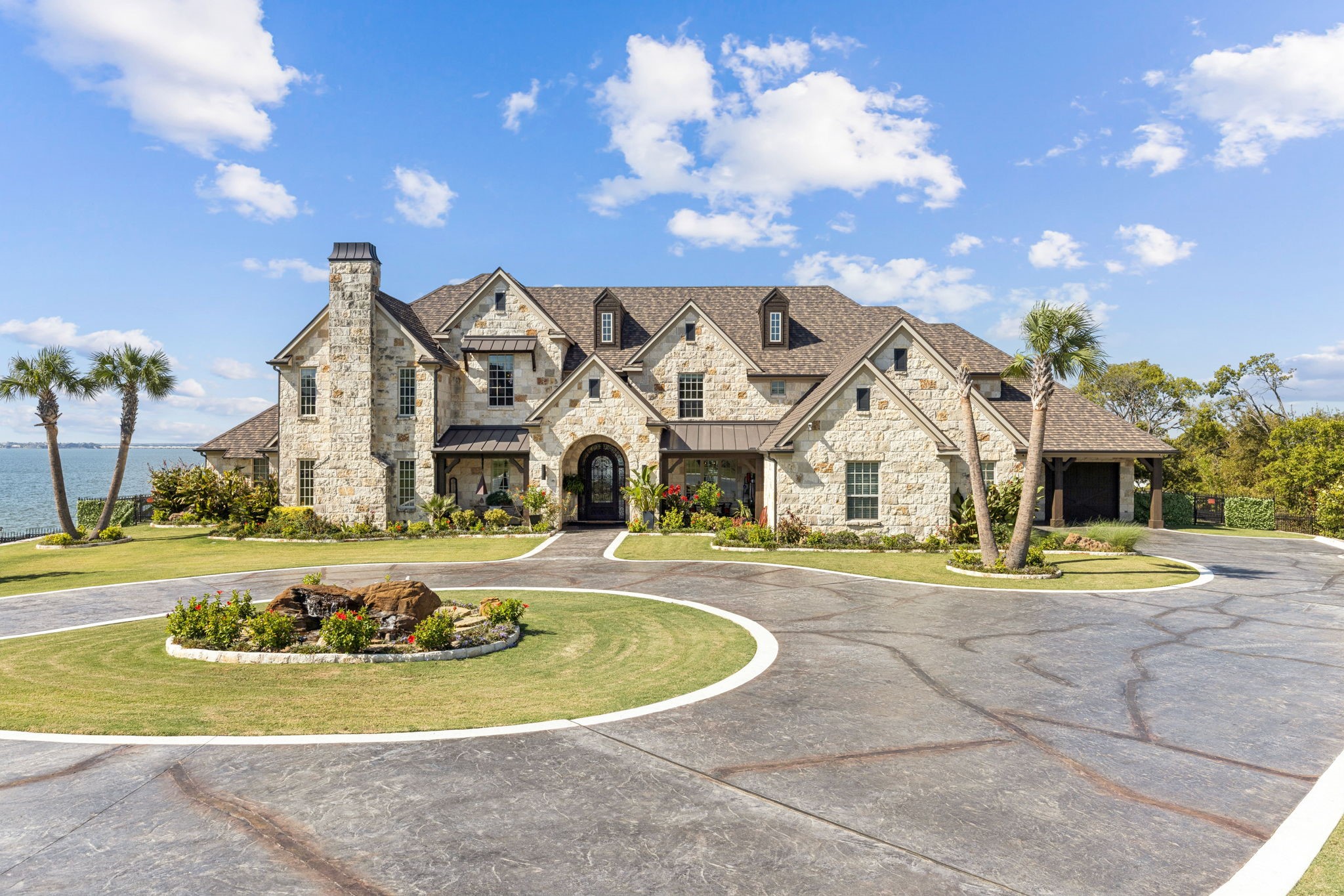 916 Cedar Shores Drive Heath TX 75032