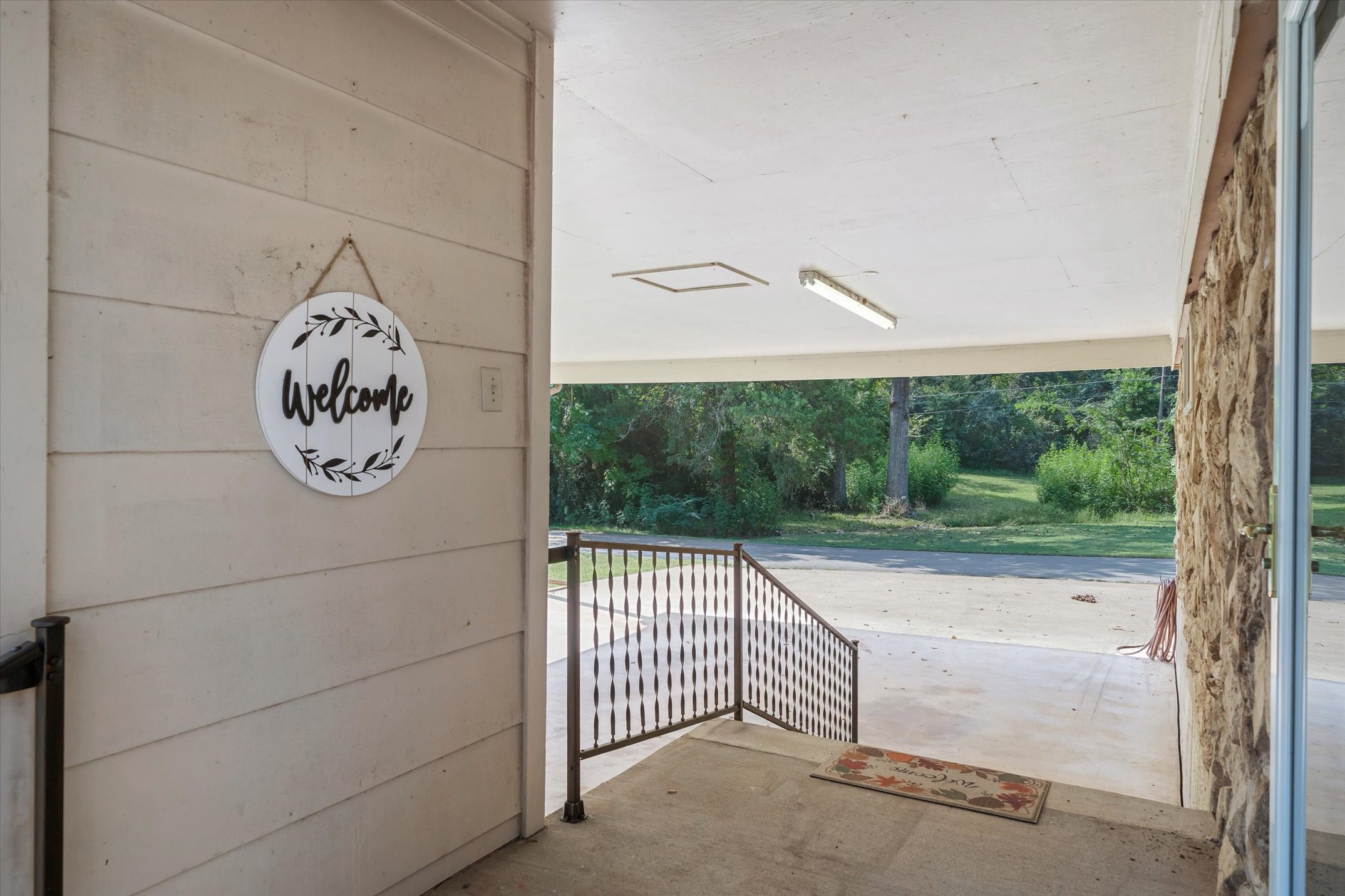 913 Doe Run Road Tool TX 75143