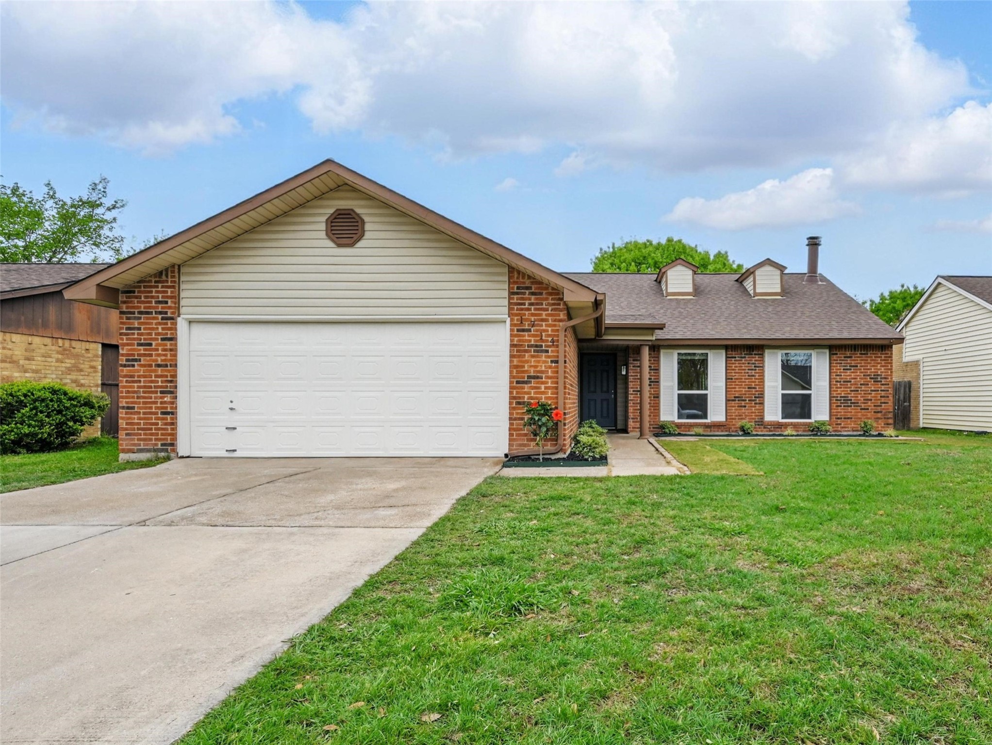 1714 Lewis Trail Grand Prairie TX 75052