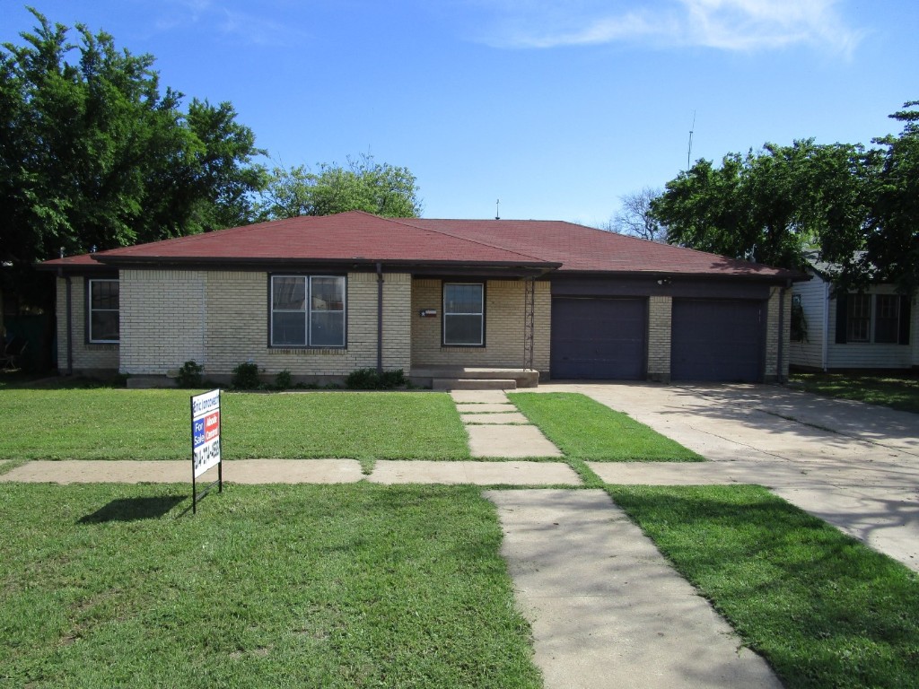 704 E Vanderbilt Street Stamford TX 79553