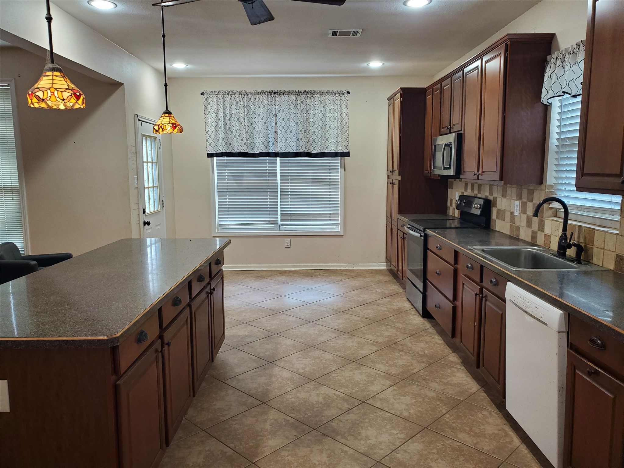 5423 Bryce Canyon Court Fort Worth TX 76137
