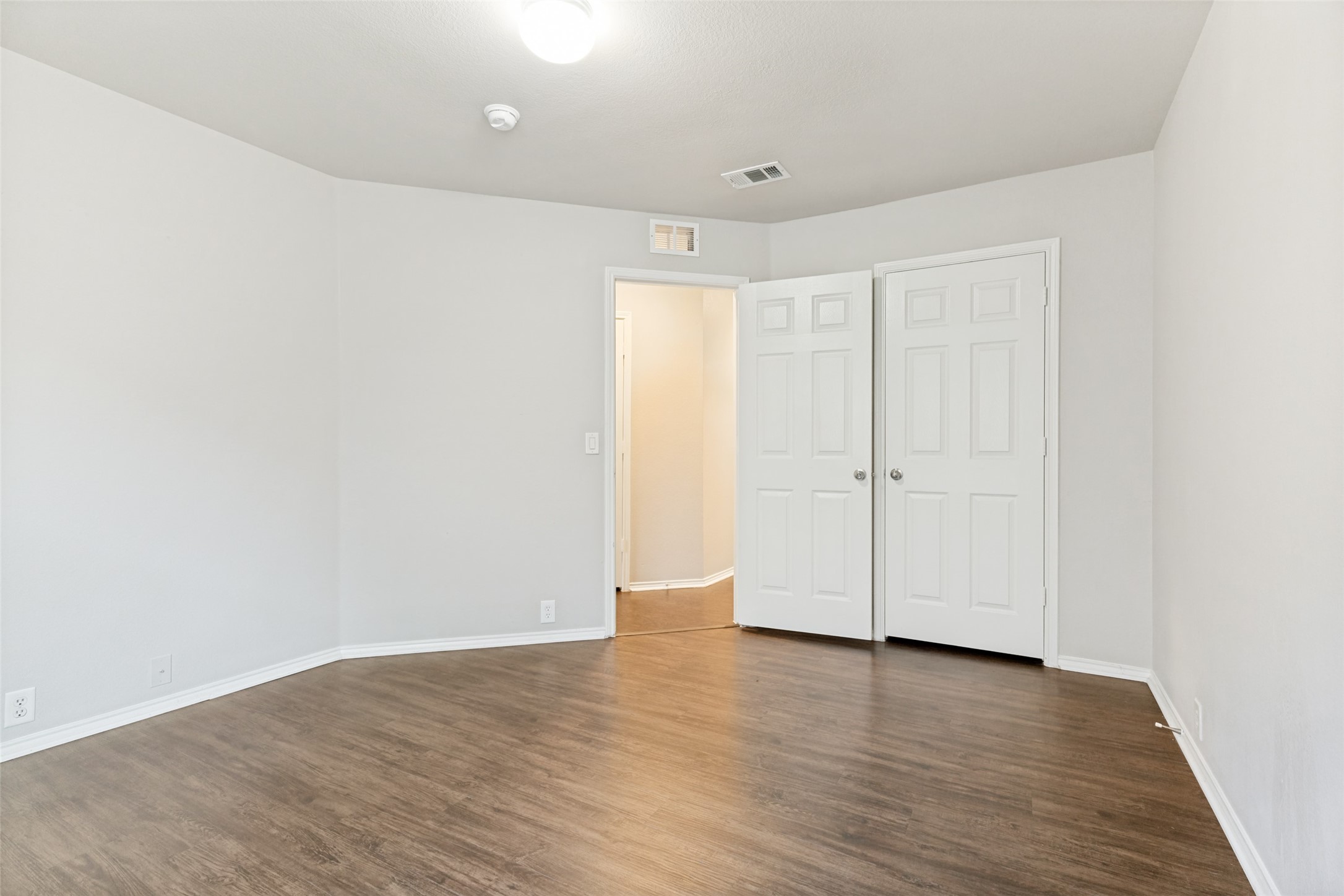 8524 Silverbell Lane Fort Worth TX 76140