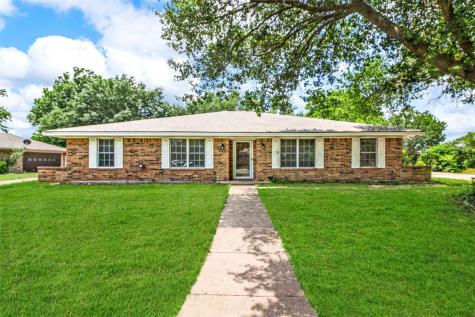 10300 Oak Creek Drive Greenville TX 75402