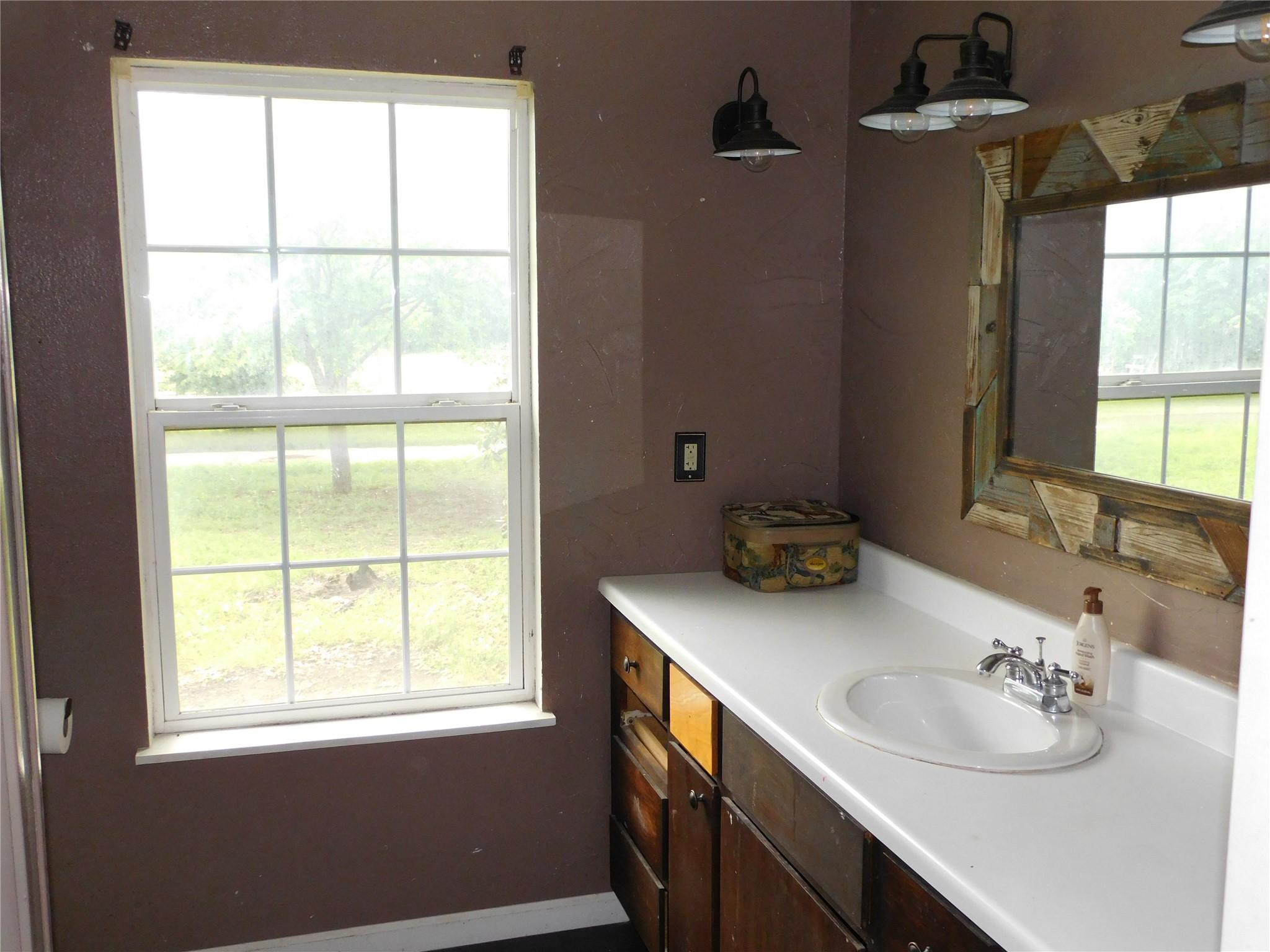 1032 Fm 936 Hubbard TX 76648