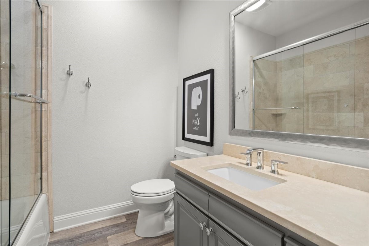 8225 Ashbriar Lane Fort Worth TX 76126