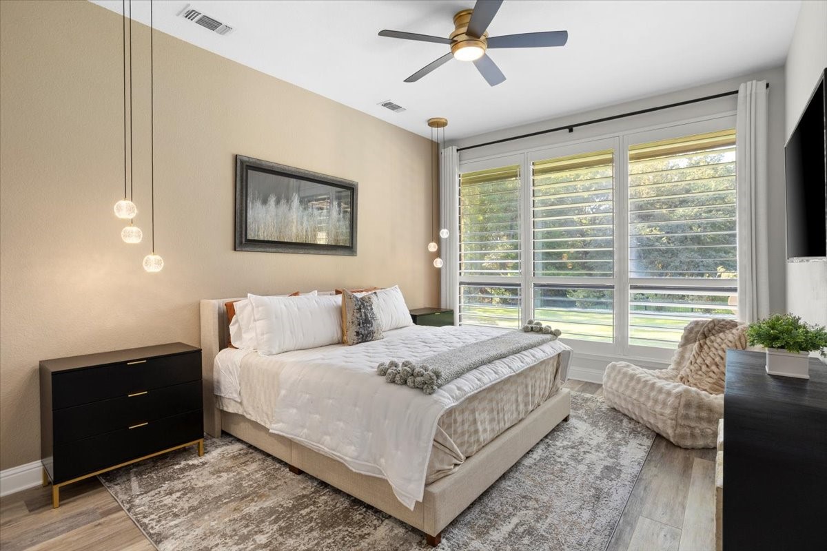 8225 Ashbriar Lane Fort Worth TX 76126