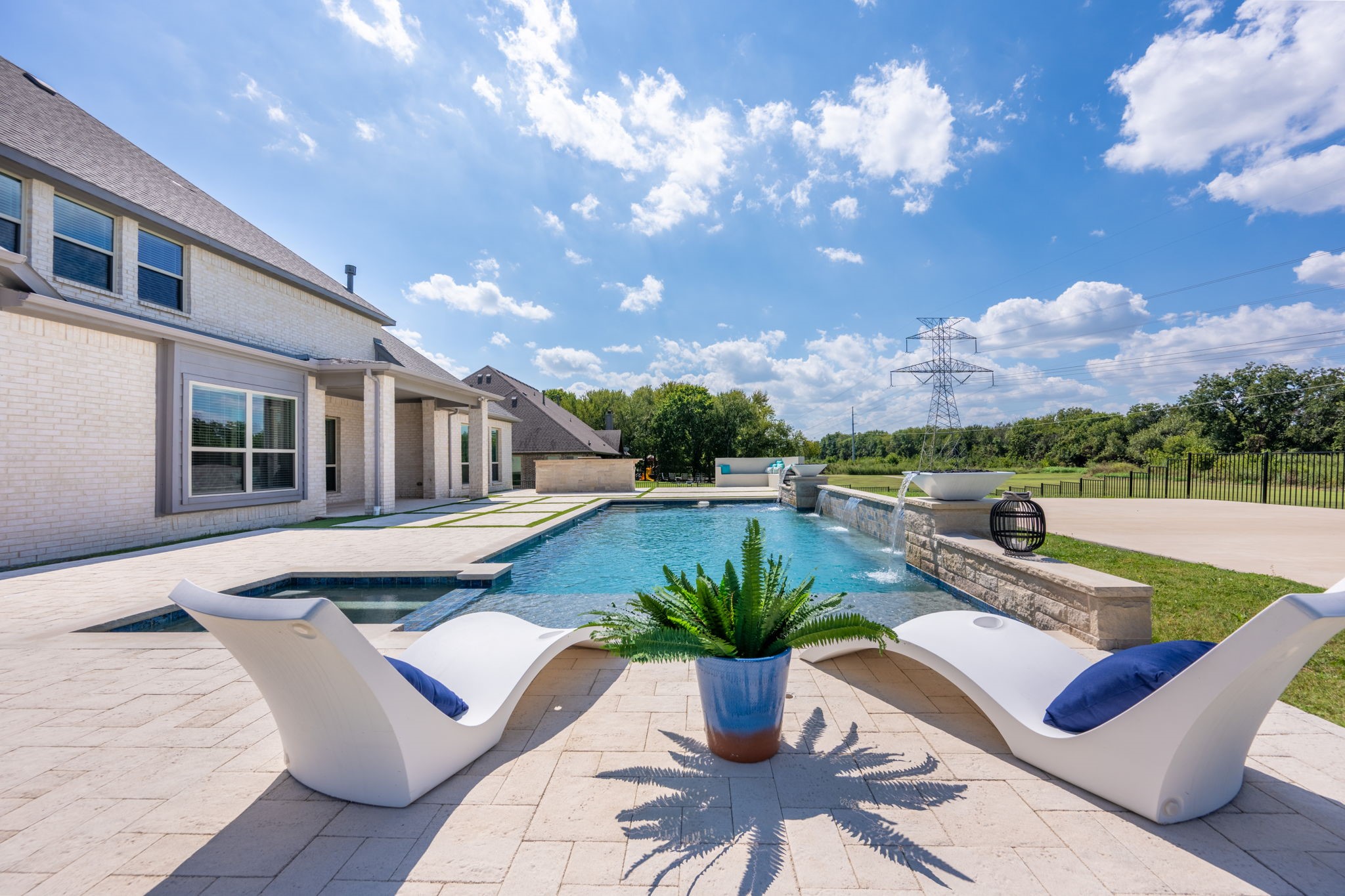 168 Falcon Point Drive Heath TX 75032