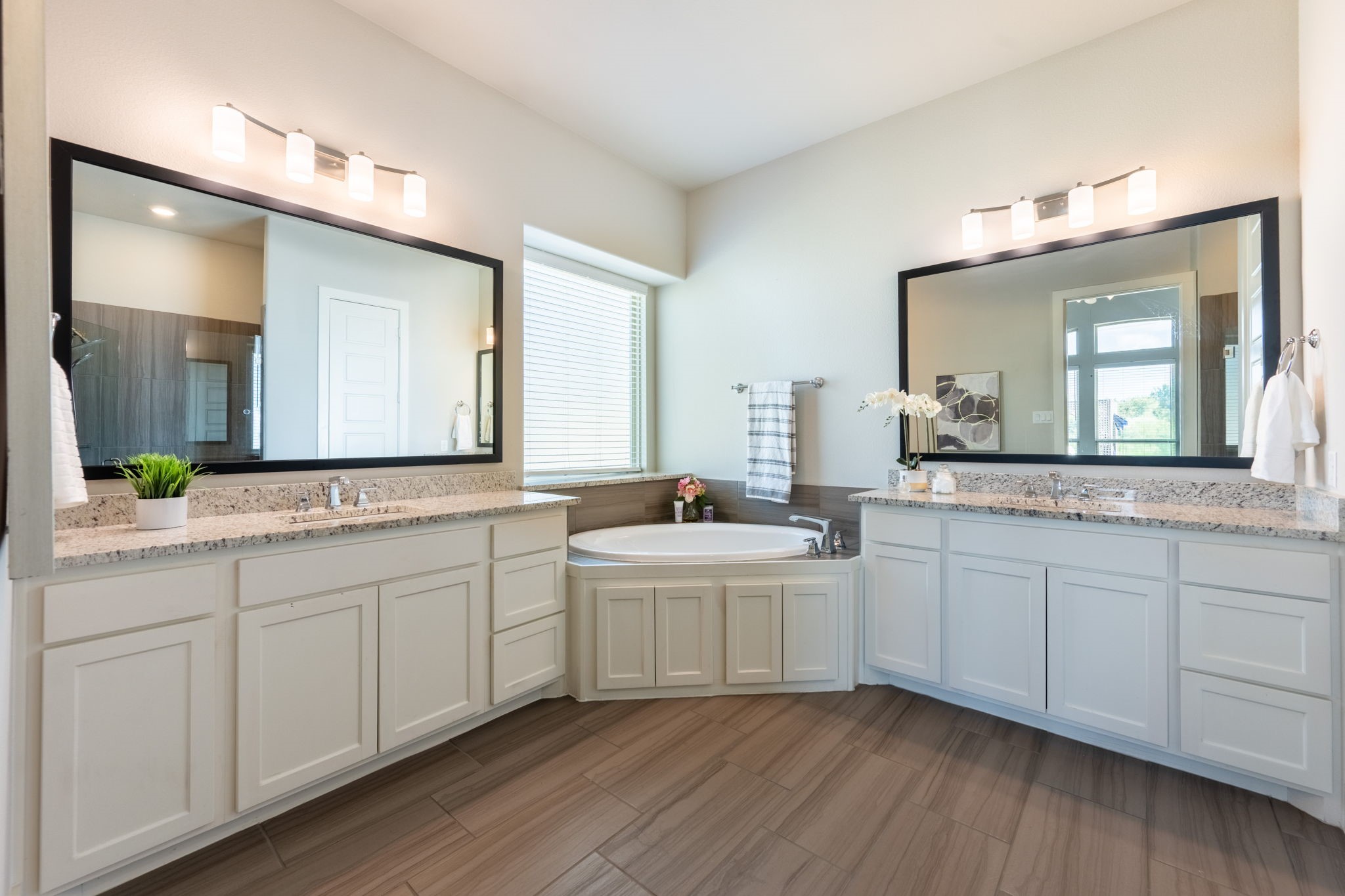 168 Falcon Point Drive Heath TX 75032