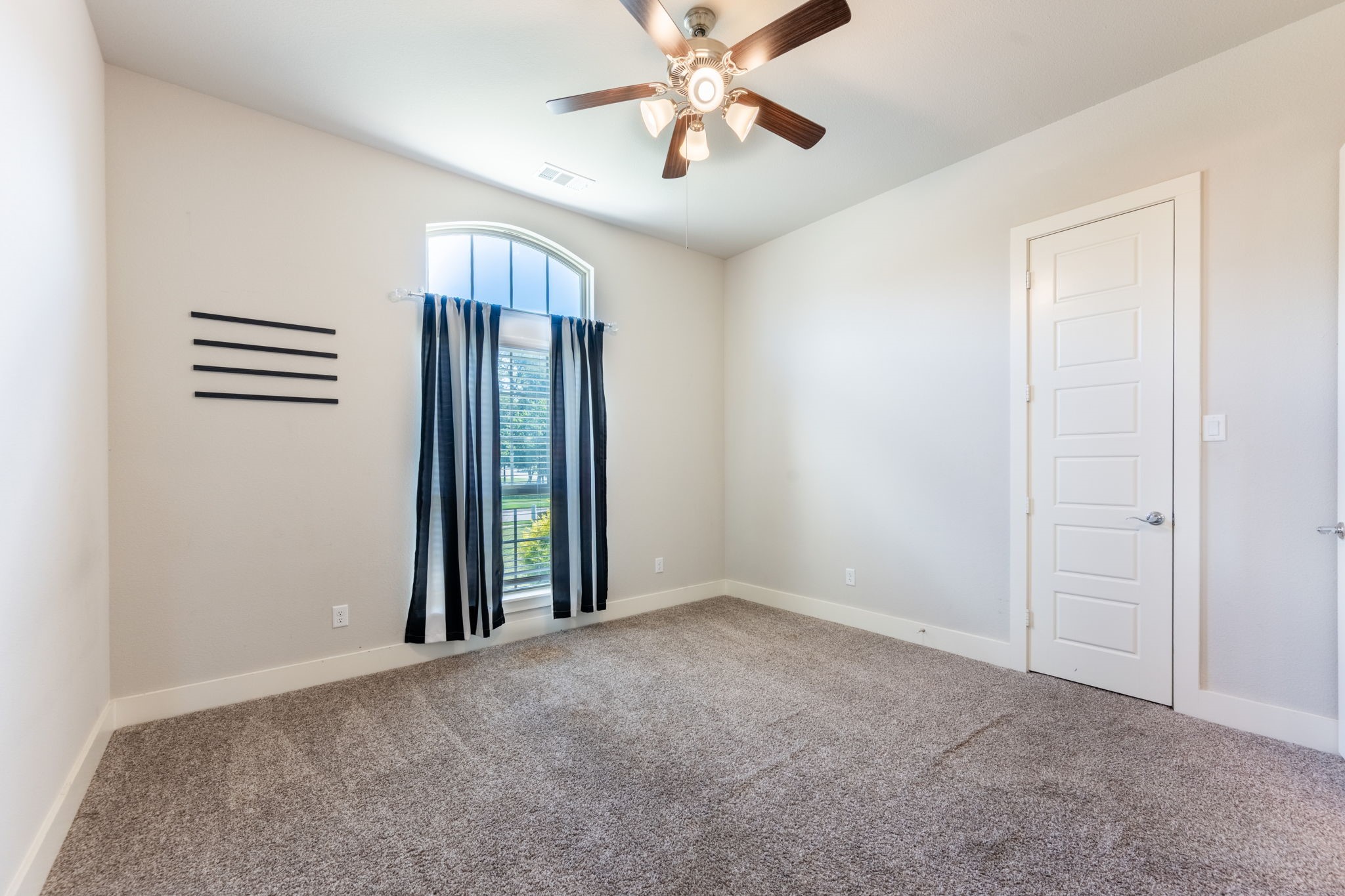 168 Falcon Point Drive Heath TX 75032