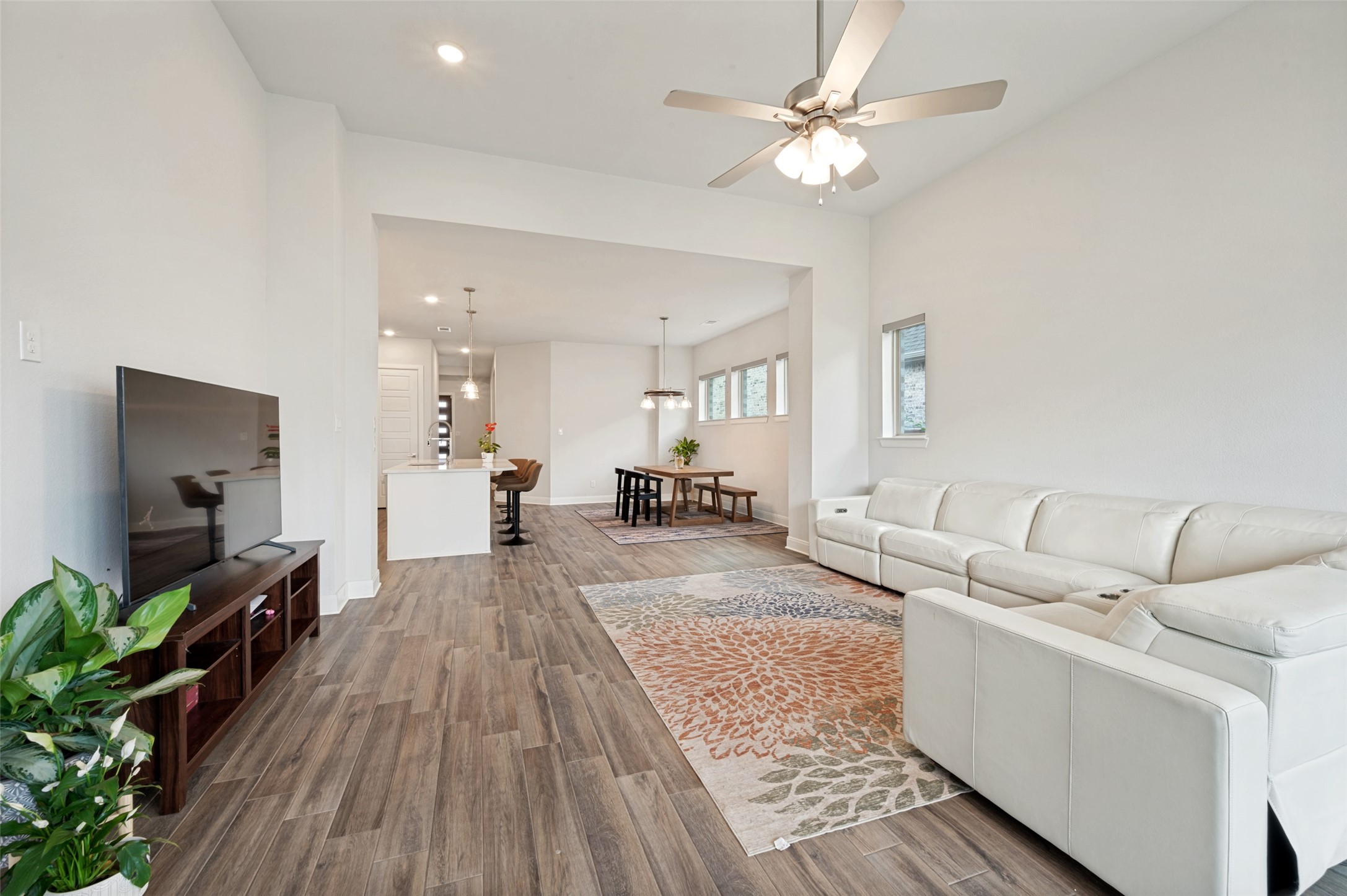 1717 Buttercup Avenue Aubrey TX 76227
