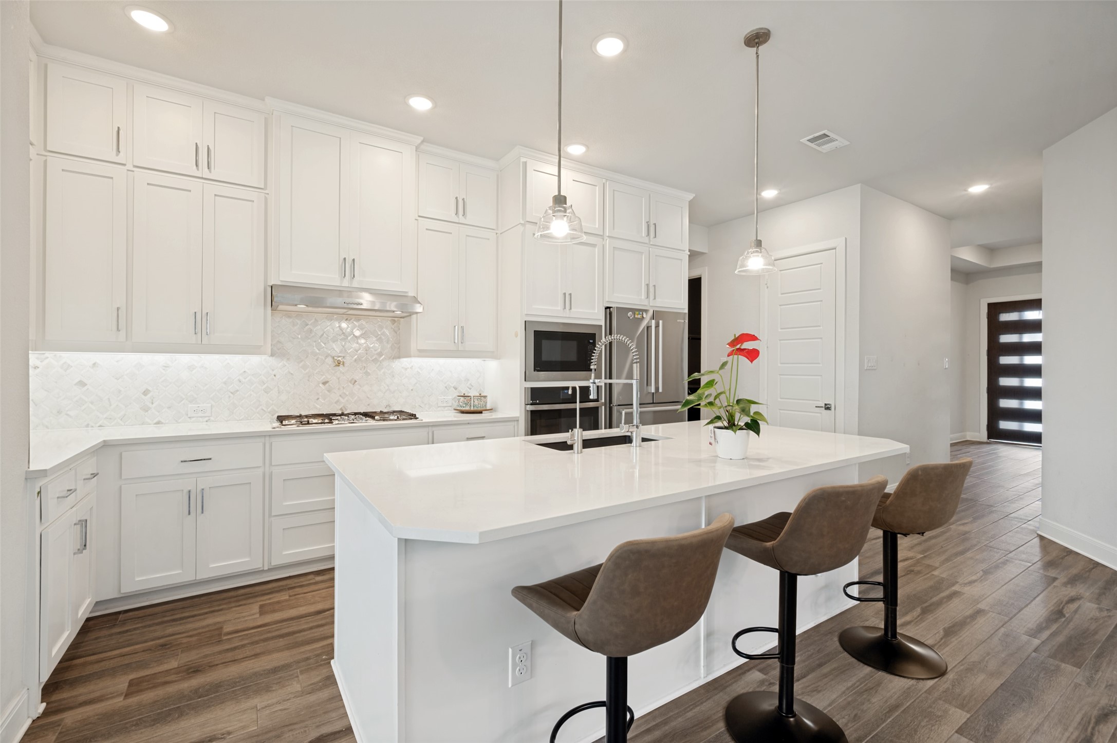 1717 Buttercup Avenue Aubrey TX 76227