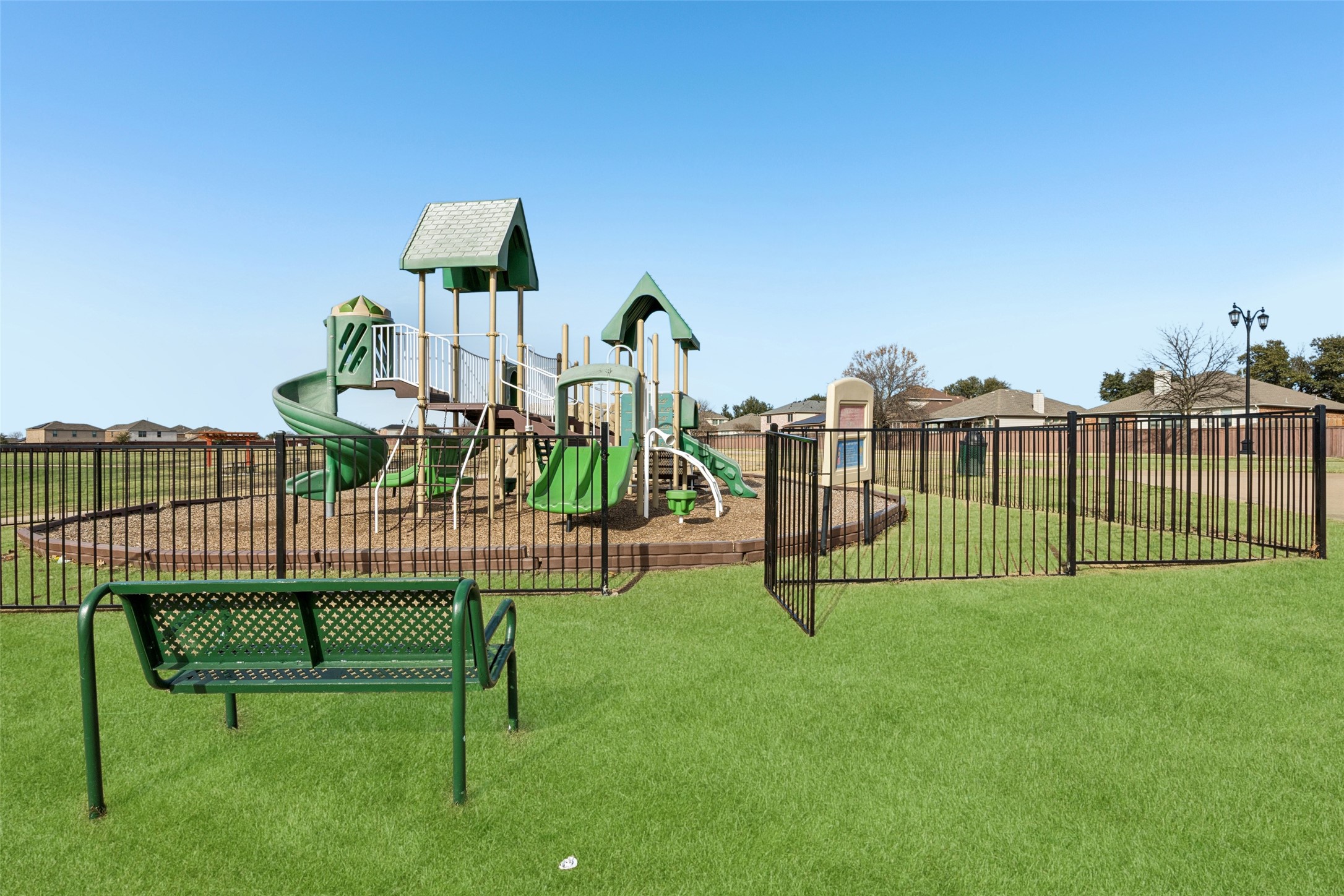 2021 Brook Meadow Drive Forney TX 75126