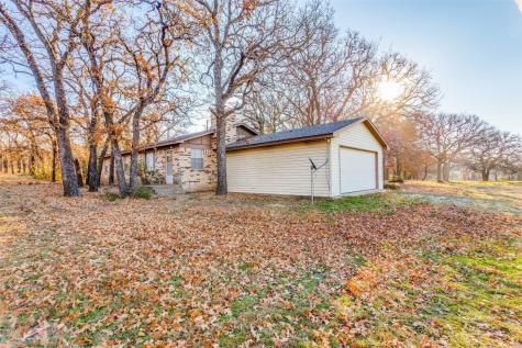 320 E Bethesda Road Burleson TX 76028