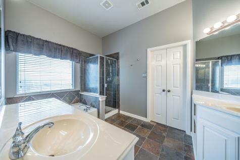 3819 Monte Carlo Lane Denton TX 76210