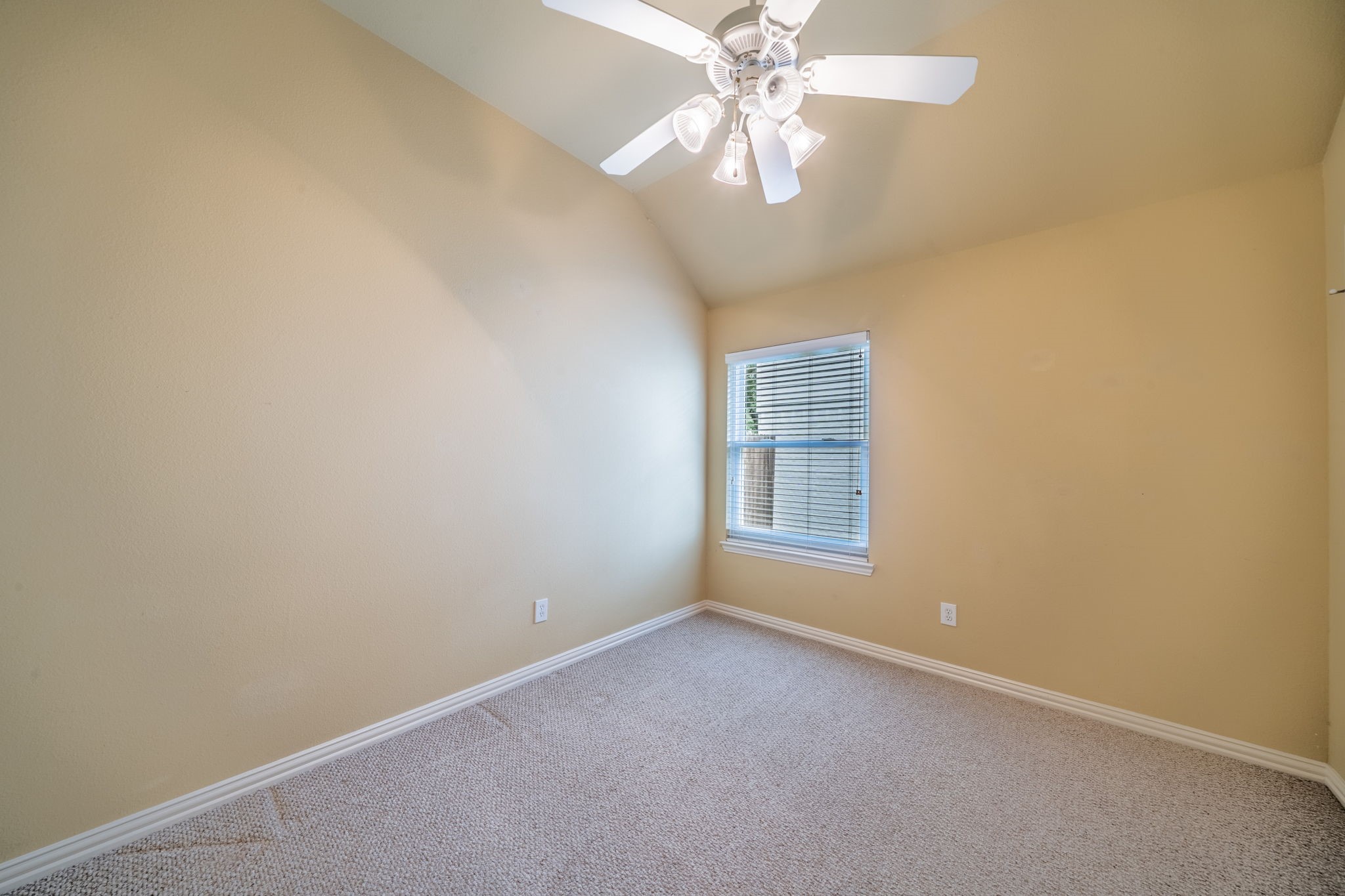 3819 Monte Carlo Lane Denton TX 76210