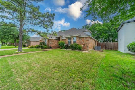 3819 Monte Carlo Lane Denton TX 76210