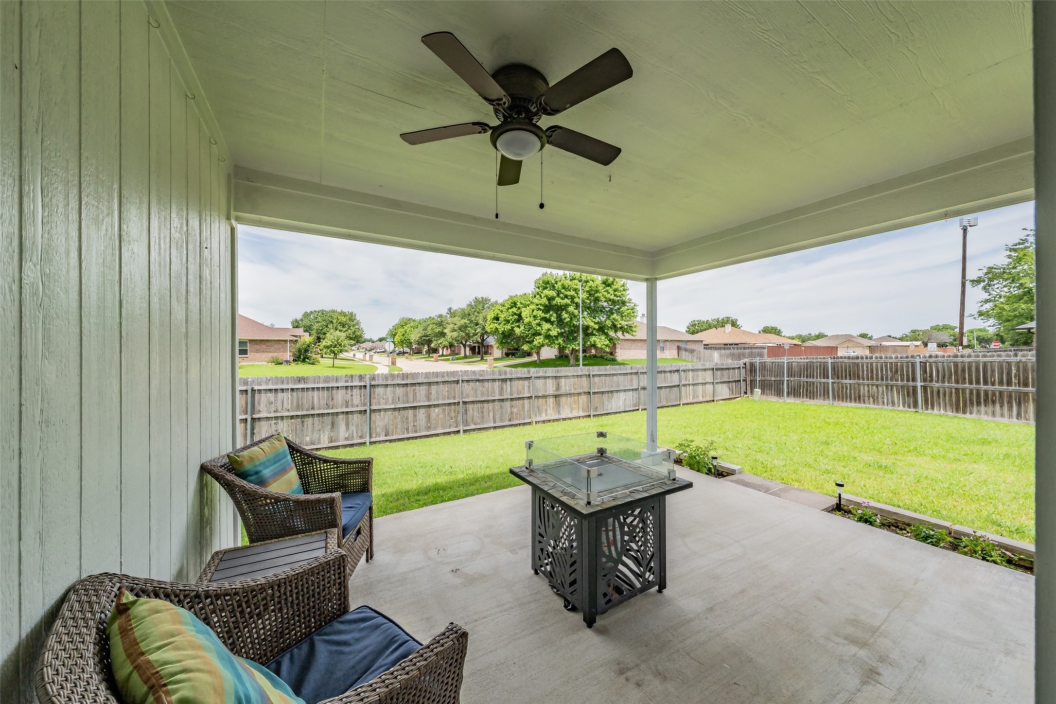 445 Vista Way Drive Saginaw TX 76179