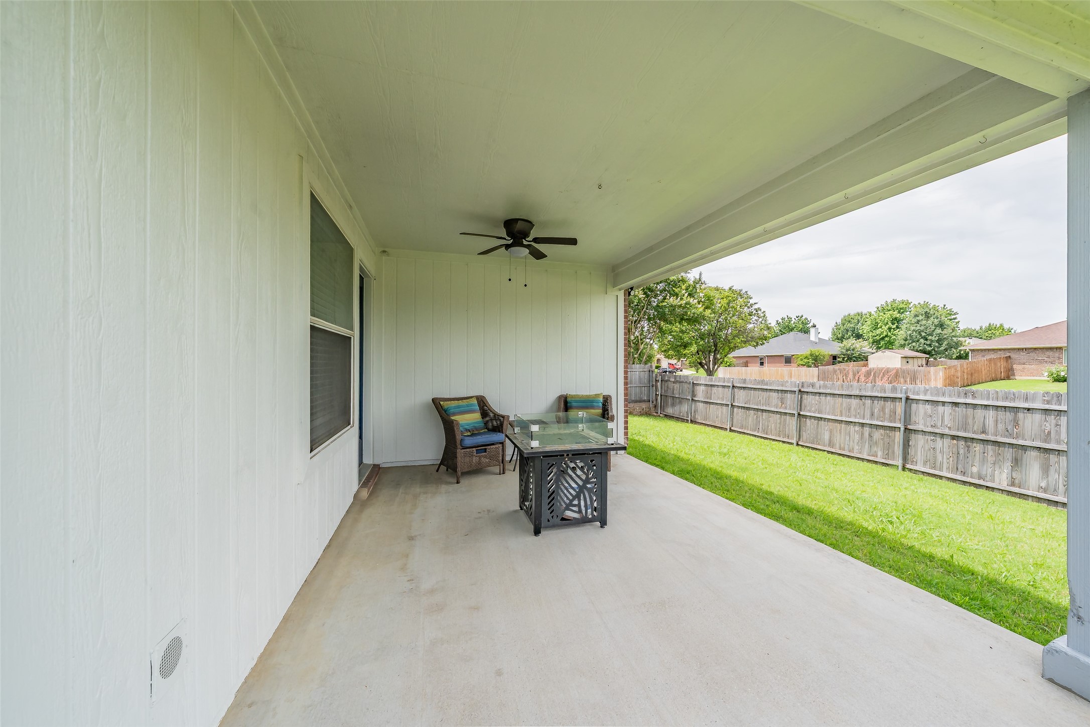 445 Vista Way Drive Saginaw TX 76179